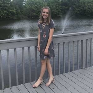 Meet your Posher, Sarah